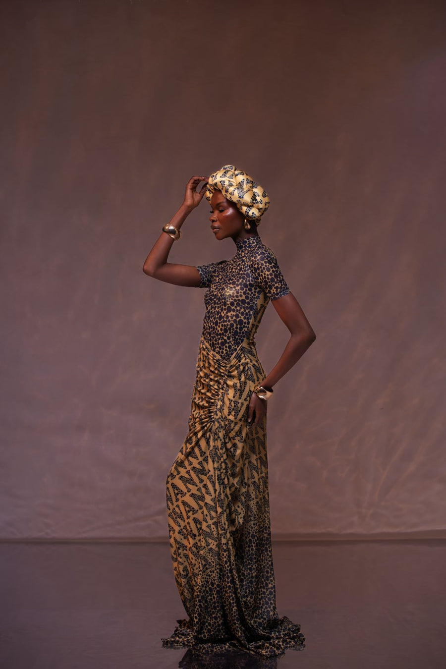 LILY DRESS SHORT SLEEVE CIRCLES